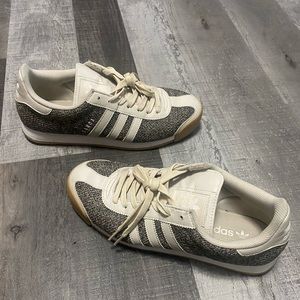 Adidas Samoa